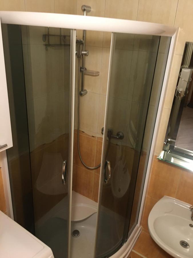 Apartment 6 Osobowy *